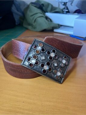 Vintage artisanal Italian diamond flower Brave leather belt